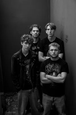 Distant Shadow - Galerie 3